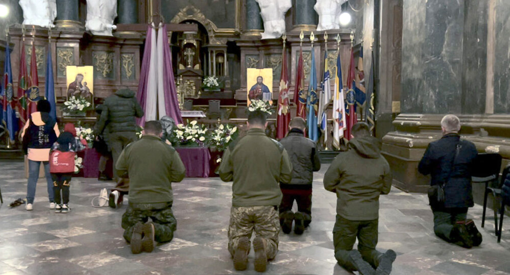 praying praying